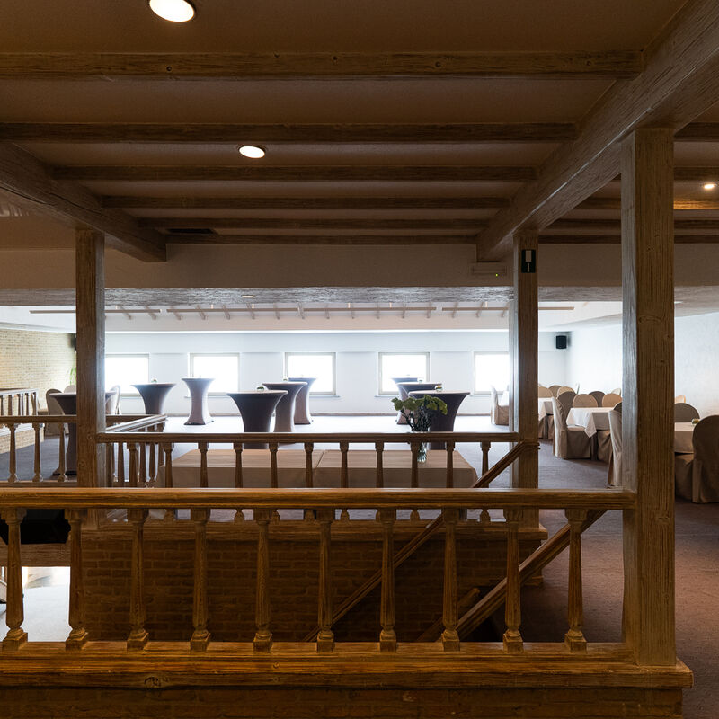 B27a3d63427bd4293843692f2a6f0f3e