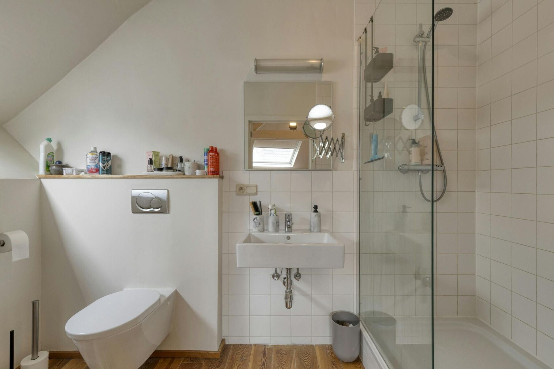 Https dewaele iam property pictures imgix net 70558444 9301 4435 bda3 d5c673f74a73 image2955965