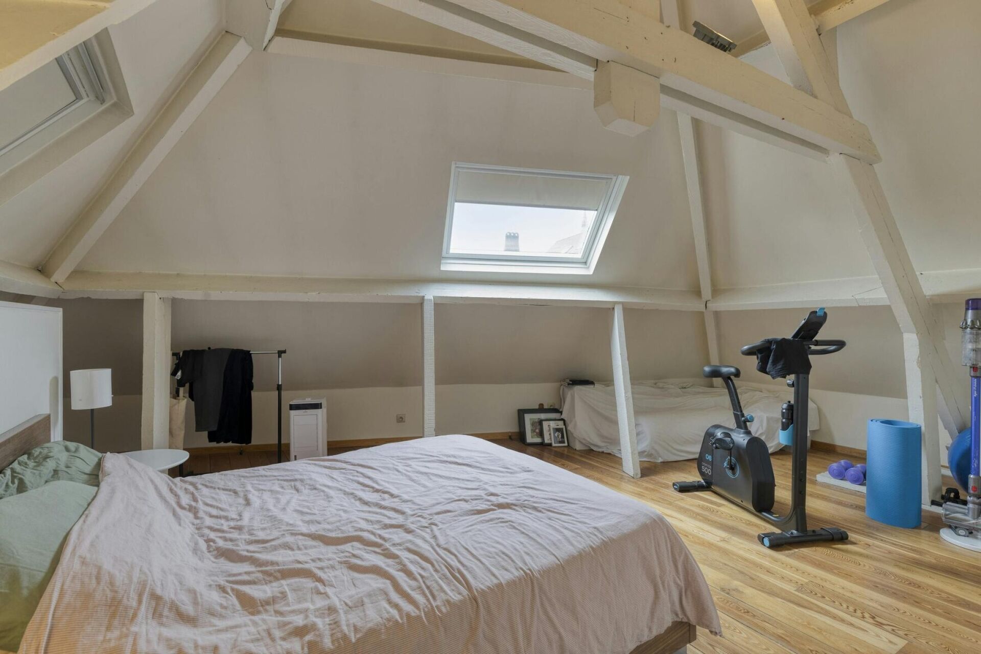 Https dewaele iam property pictures imgix net 70558444 9301 4435 bda3 d5c673f74a73 image2955966