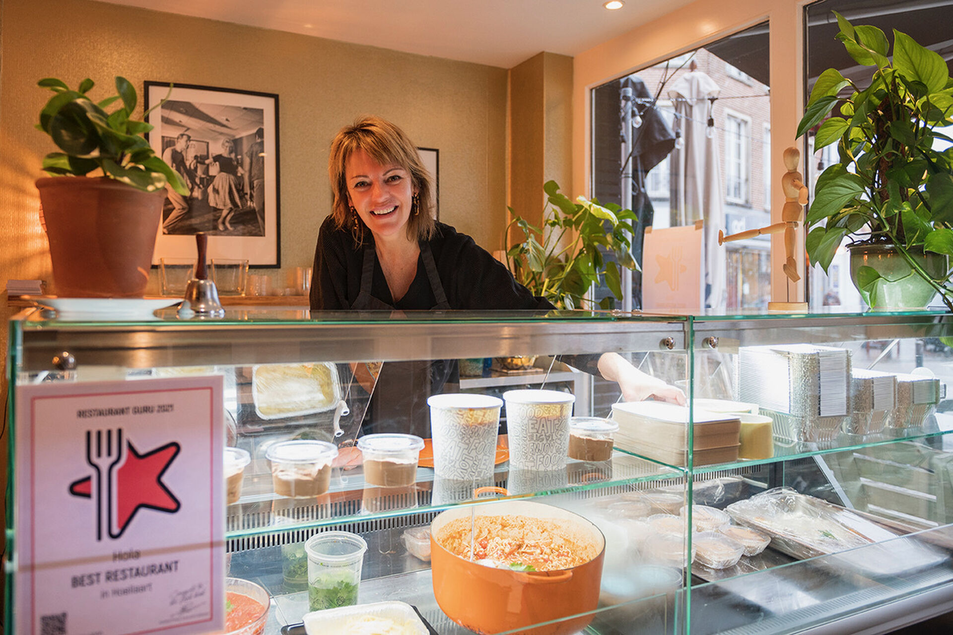 Hola Ellen 2025 11 12 115907 xuph 2025 11 12 120050 jwrv