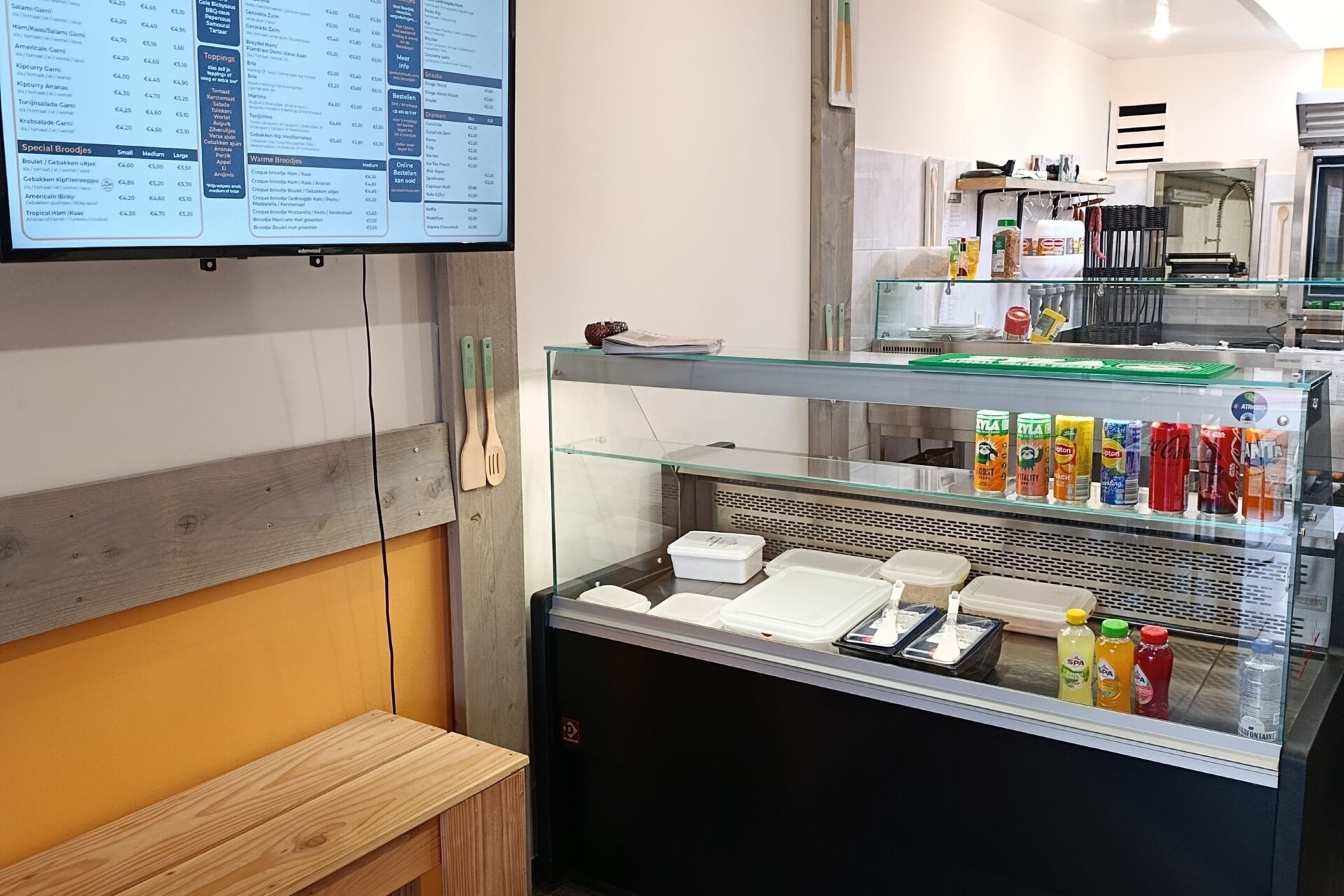 Broodjeszaak foto 10 2025 11 19 162705 bsze 2025 11 19 164154 tbld 2025 11 19 164358 ggyq 2025 11 20 074219 qhcd