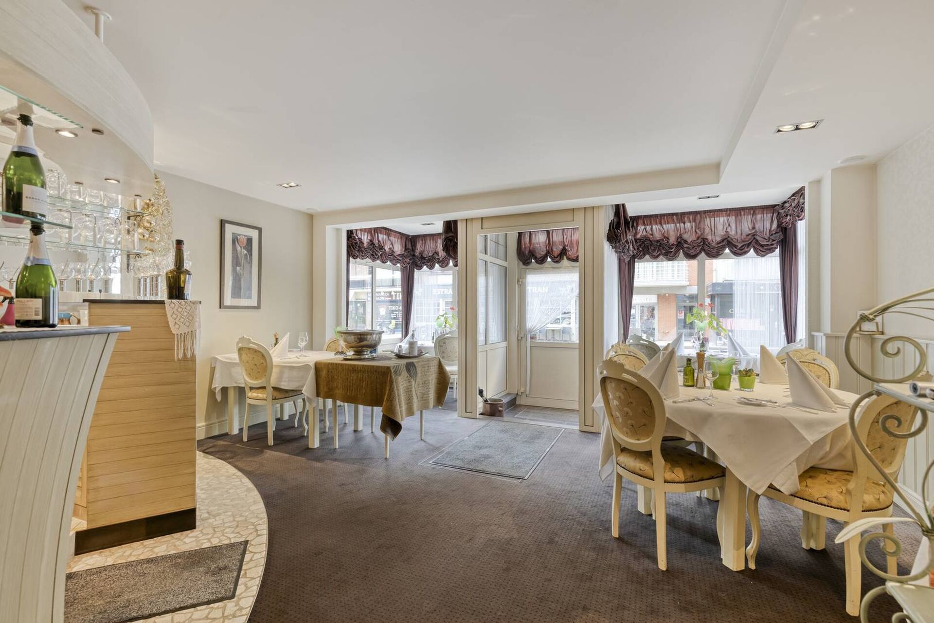 4 2025 12 03 112914 dlhg 2025 12 03 112937 yyhf