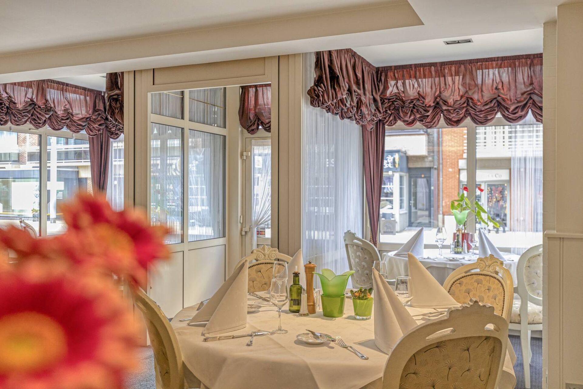 6 2025 12 03 112915 zplv 2025 12 03 112937 jnpn