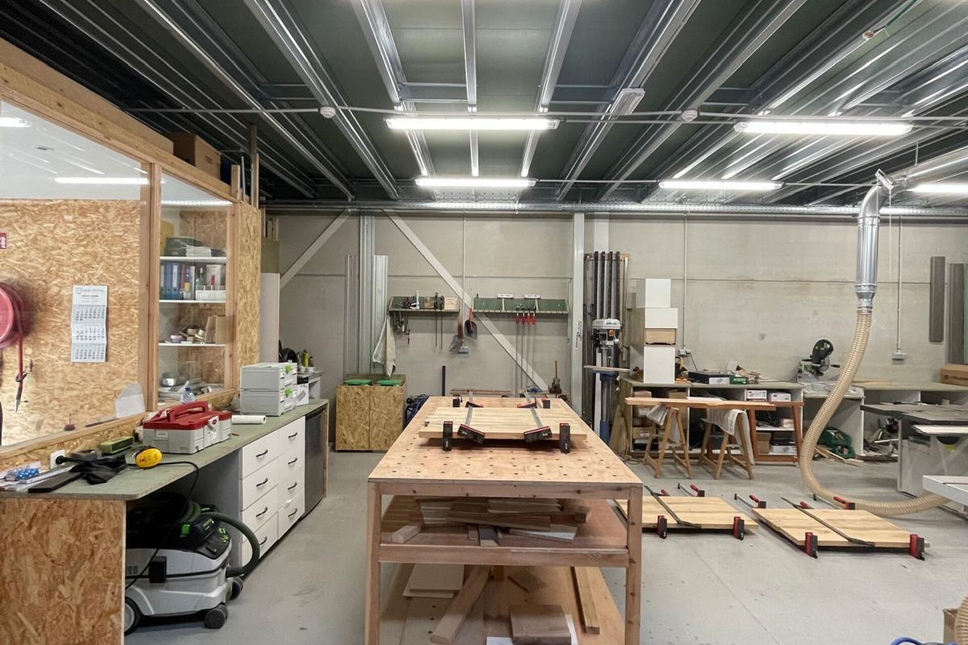 C6d255b5700e829210eb5c2c37df3cdb 2025 11 03 093011 rlzp 2025 12 05 142120 ezmo 2025 12 05 184701 xhsa