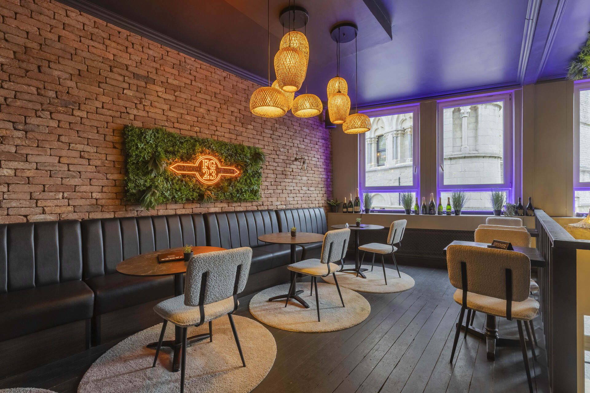 LR Grote Markt 28 9300 Aalst 010