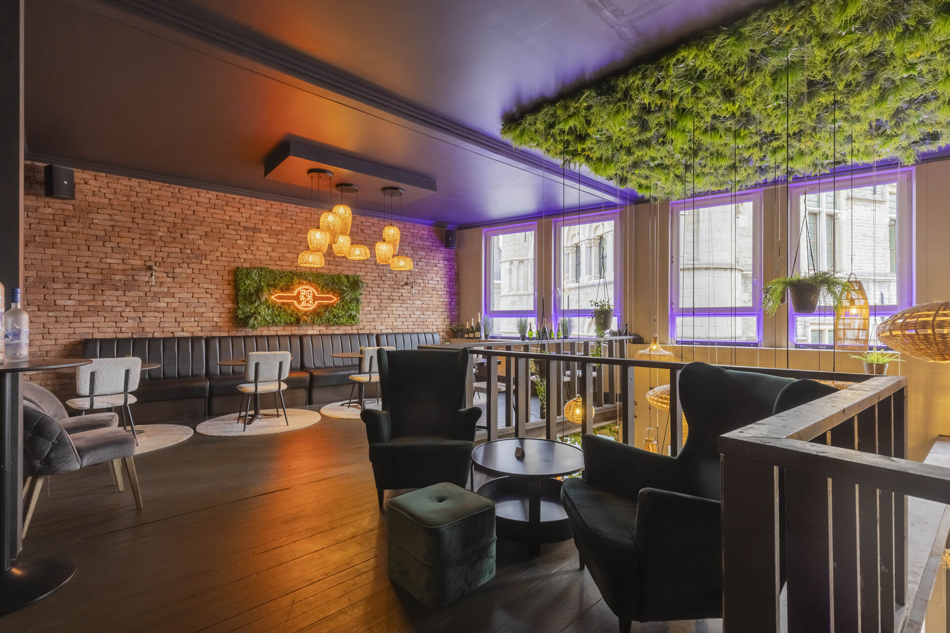 LR Grote Markt 28 9300 Aalst 012