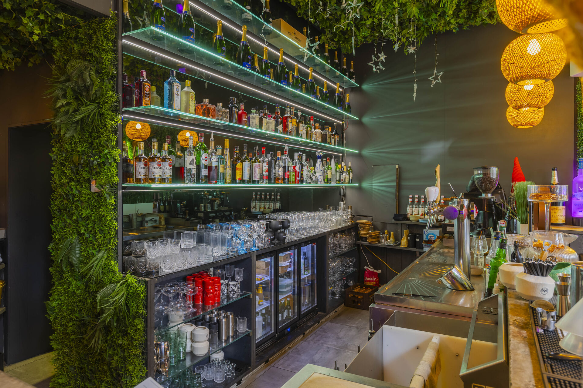 LR Grote Markt 28 9300 Aalst 013