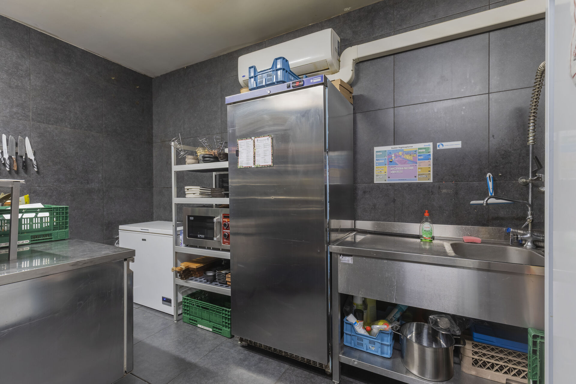 LR Grote Markt 28 9300 Aalst 014