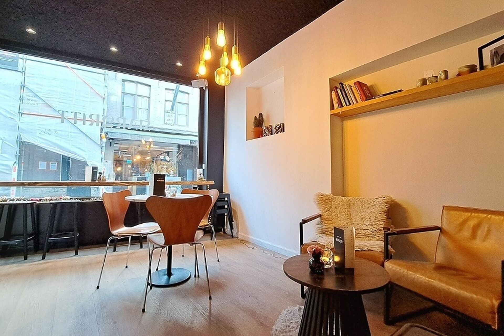 I019400 lg 2025 12 16 174917 smkm