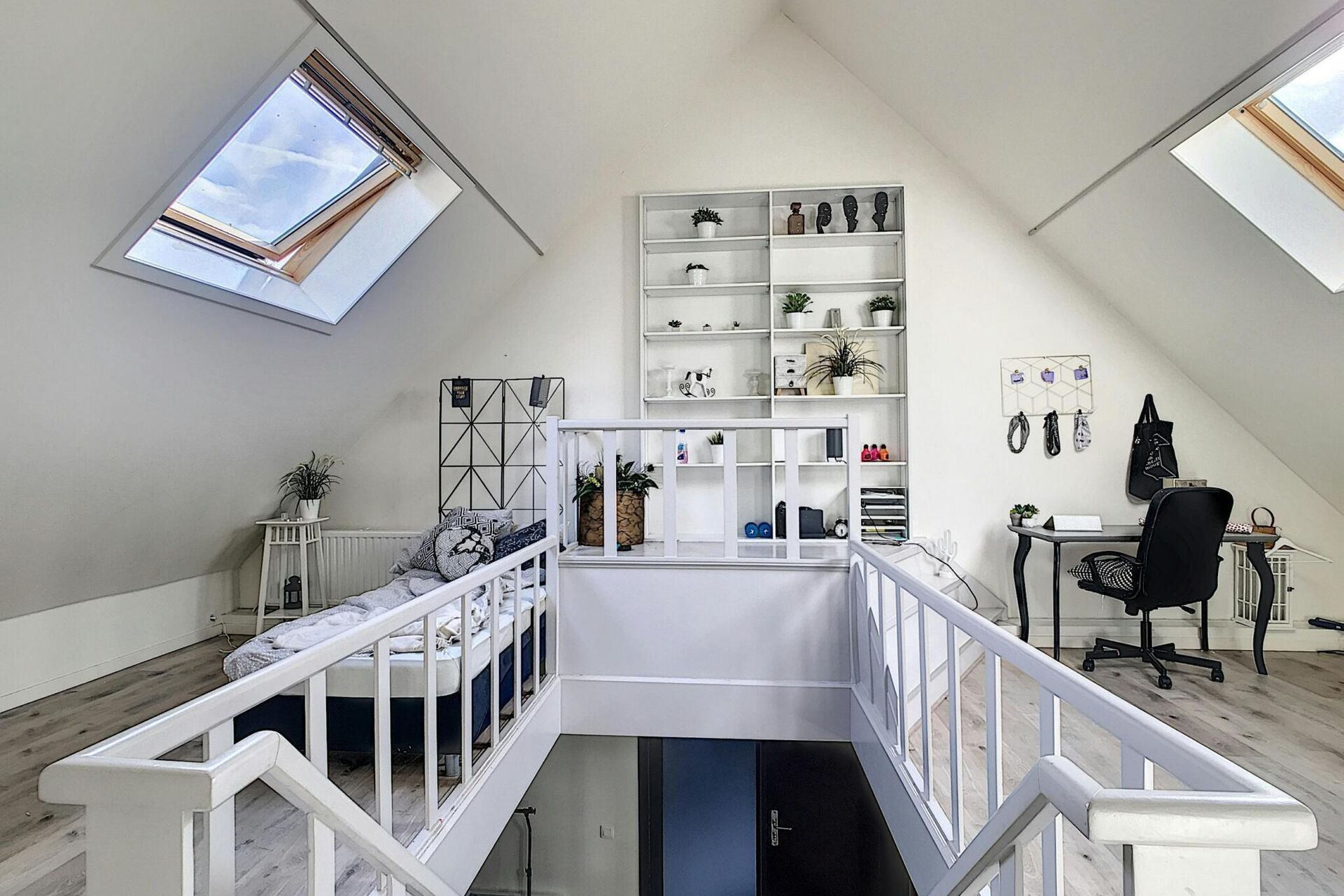 image2756099_2025-09-18-103003_dbwv