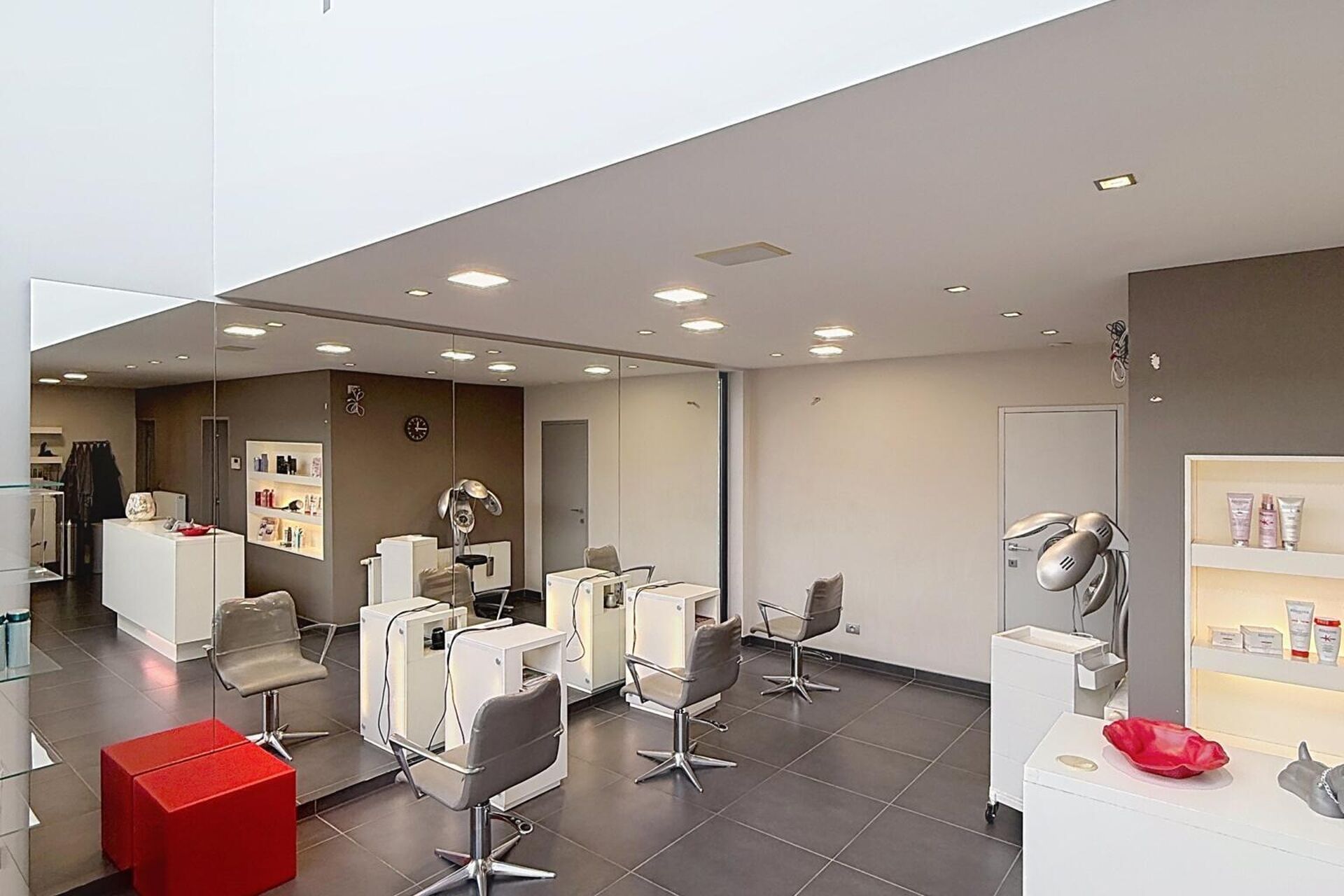 diestersteenweg_00004_2026-01-15-095119_zuny_2026-01-15-095157_qrob