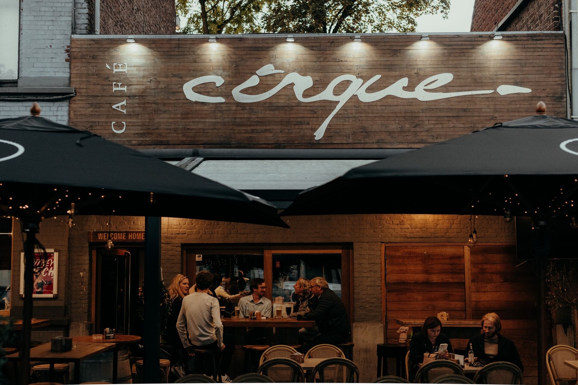 Café Cirque - Jana Germanus-4