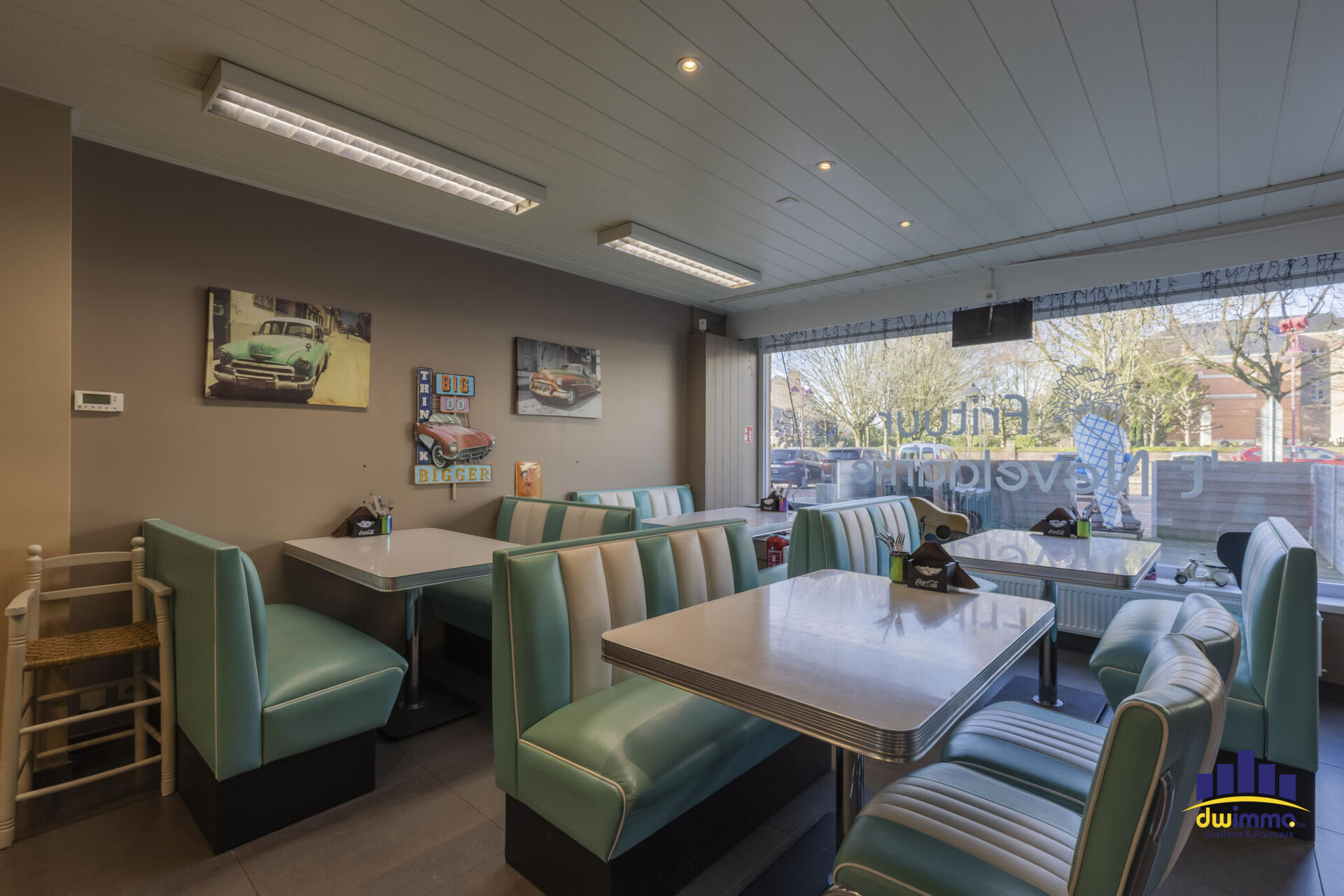 Logo - Nevelemarkt 7, 9850 Nevele-001