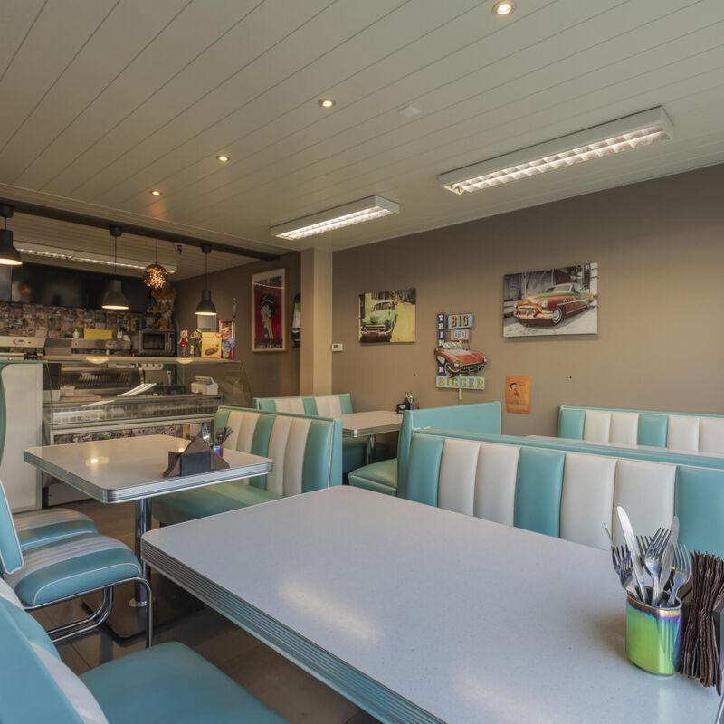 Logo - Nevelemarkt 7, 9850 Nevele-002