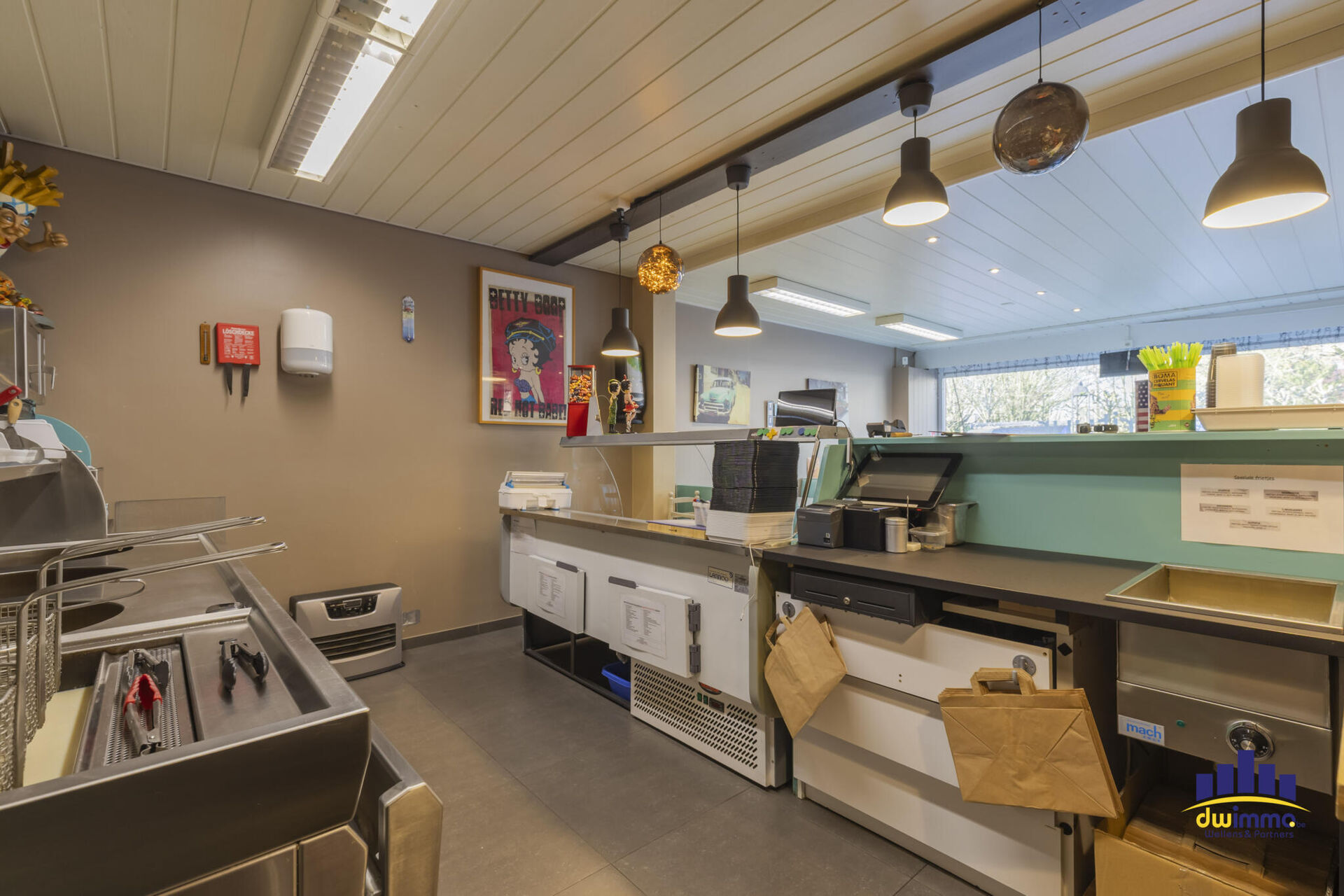 Logo - Nevelemarkt 7, 9850 Nevele-009