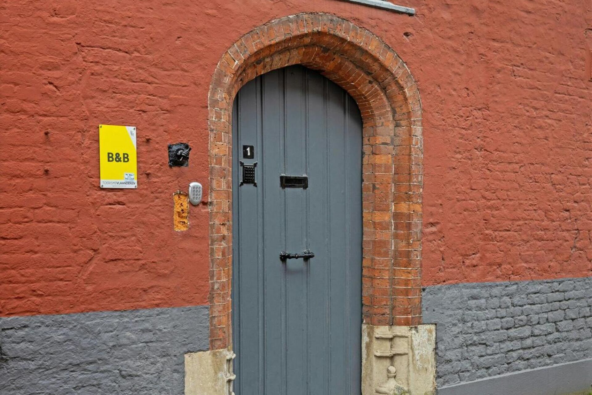 63e3b276-3dab-42c7-89ff-caa929e8fb74