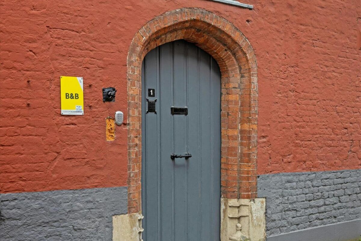 63e3b276-3dab-42c7-89ff-caa929e8fb74