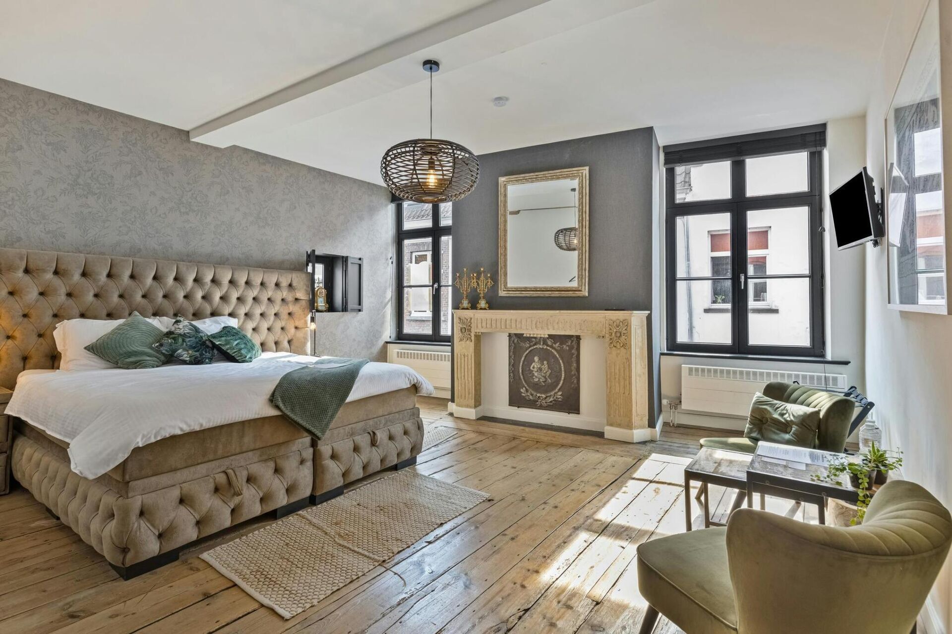 de8e593b-581e-4274-b431-96dc17e930fd