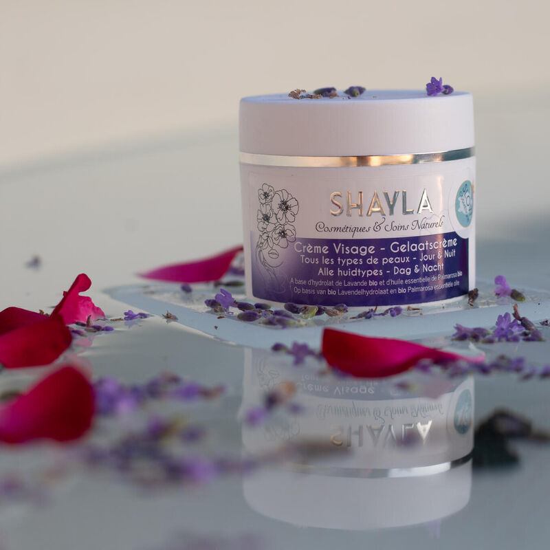 cosmetiques-naturels-routine-visage-creme-tous-types-de-peaux-soins-naturels-Shayla-made-in-belgium-fabrique-en-belgique-Fondatrice-Isabella-Delle-CASTELLE-_-LABO-SHAYLA_2026-02-17-150203_mhtu_2026-02-17-150843_aqon_2026-02-17-151207_2026-02-18-0_ukxl