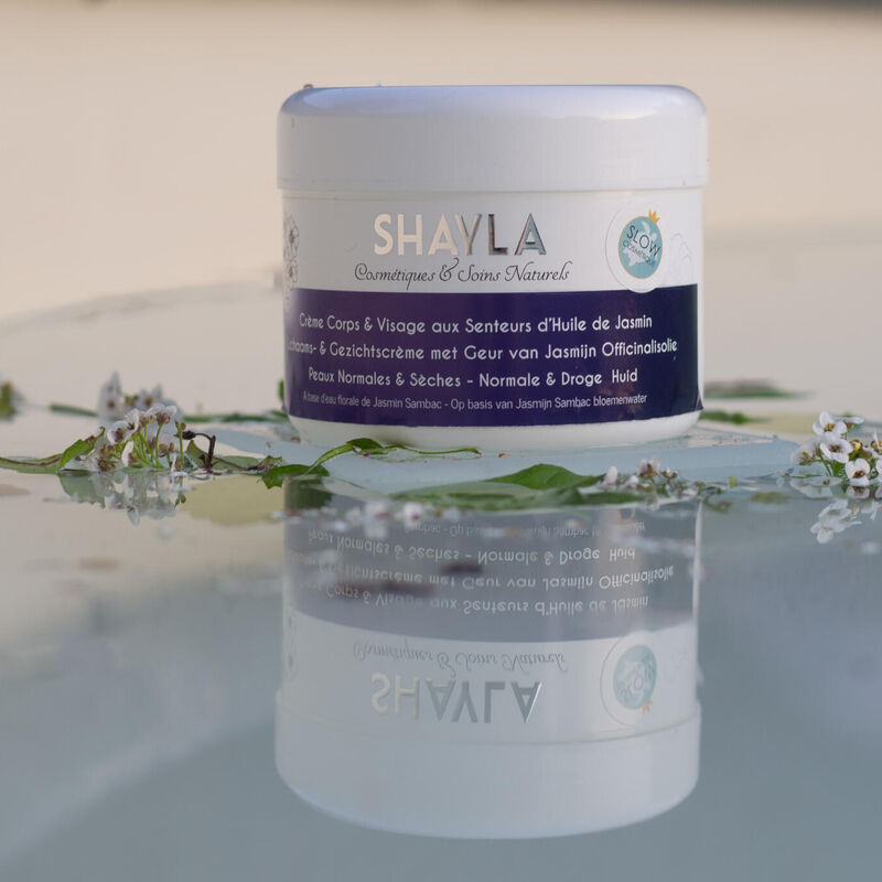 Shayla-cosmetiques-naturels-belges-pour-professionnels-et-particuliers-creme-corps-naturelle-au-jasmin-made-in-belgium-fabrique-en-belgique-SHAYLA_2026-02-17-150203_qhet_2026-02-17-150843_rpak_2026-02-17-151207_wqab_2026-02-17-151409_2026-02-18-0_thnu