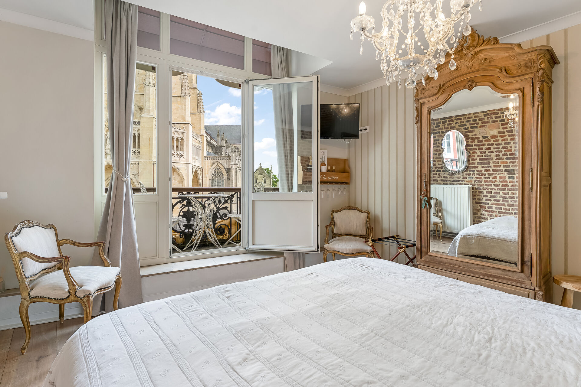 Tongeren_Stadhuisplein3+Drone+Walkly-WEB-3