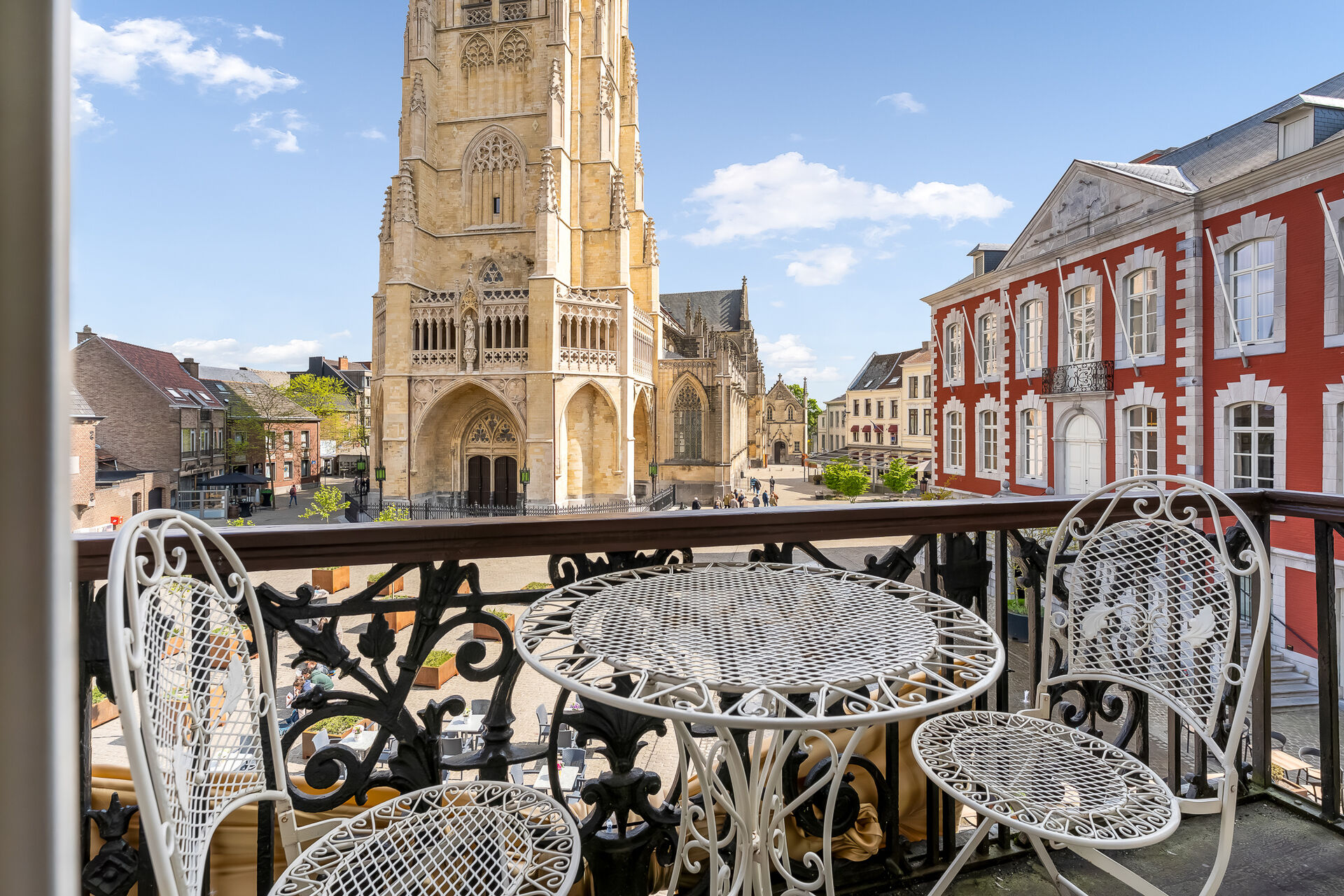 Tongeren_Stadhuisplein3+Drone+Walkly-WEB-4