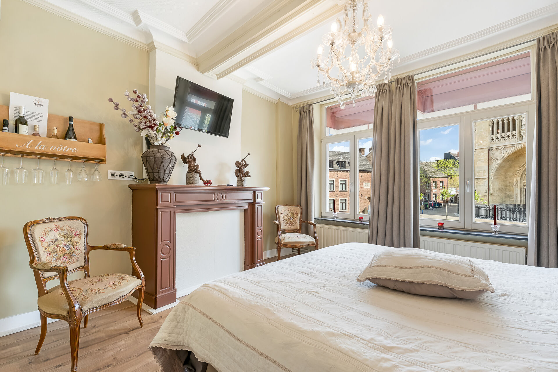 Tongeren_Stadhuisplein3+Drone+Walkly-WEB-9