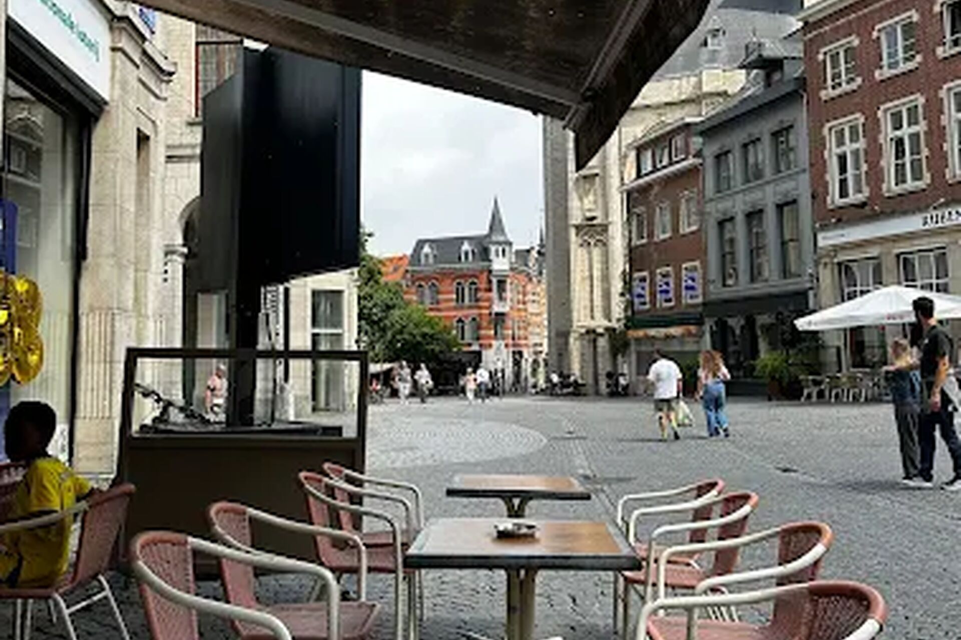 Advertentie foto 2-terras