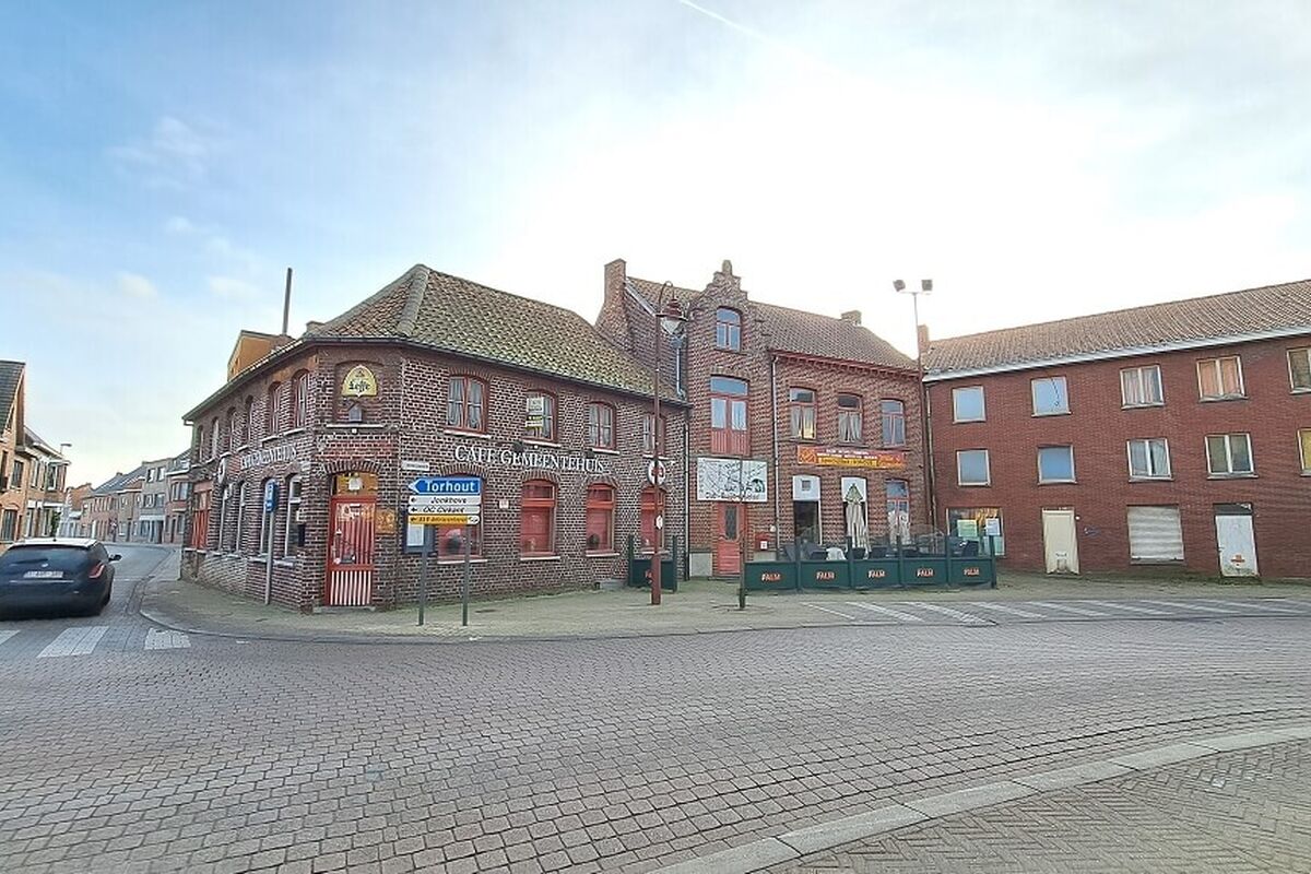 86262a7d170e8c470ef437efea492623