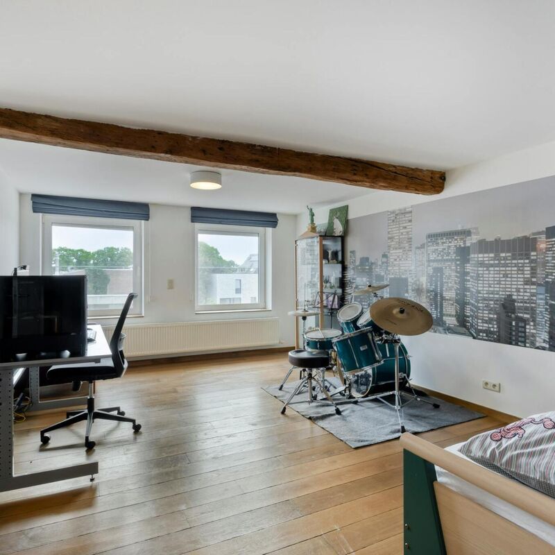 75b0e6d3-09a6-4965-a136-2ac96da254b3