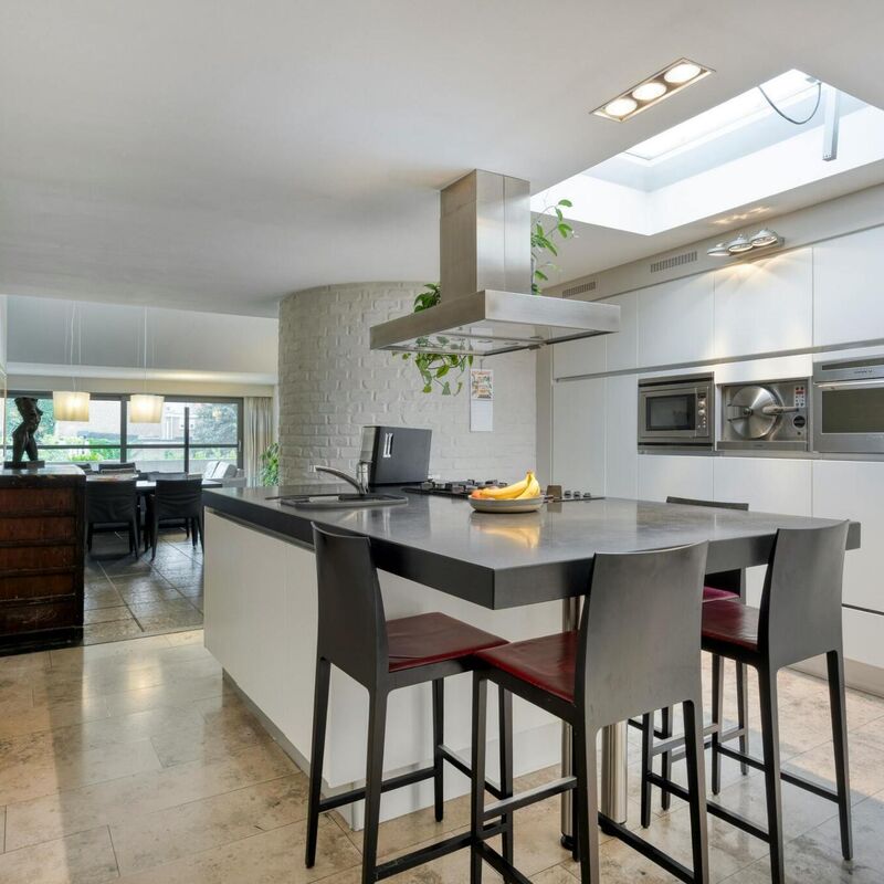 1be5b50a-d60b-45fc-913d-b25044b3fa4e