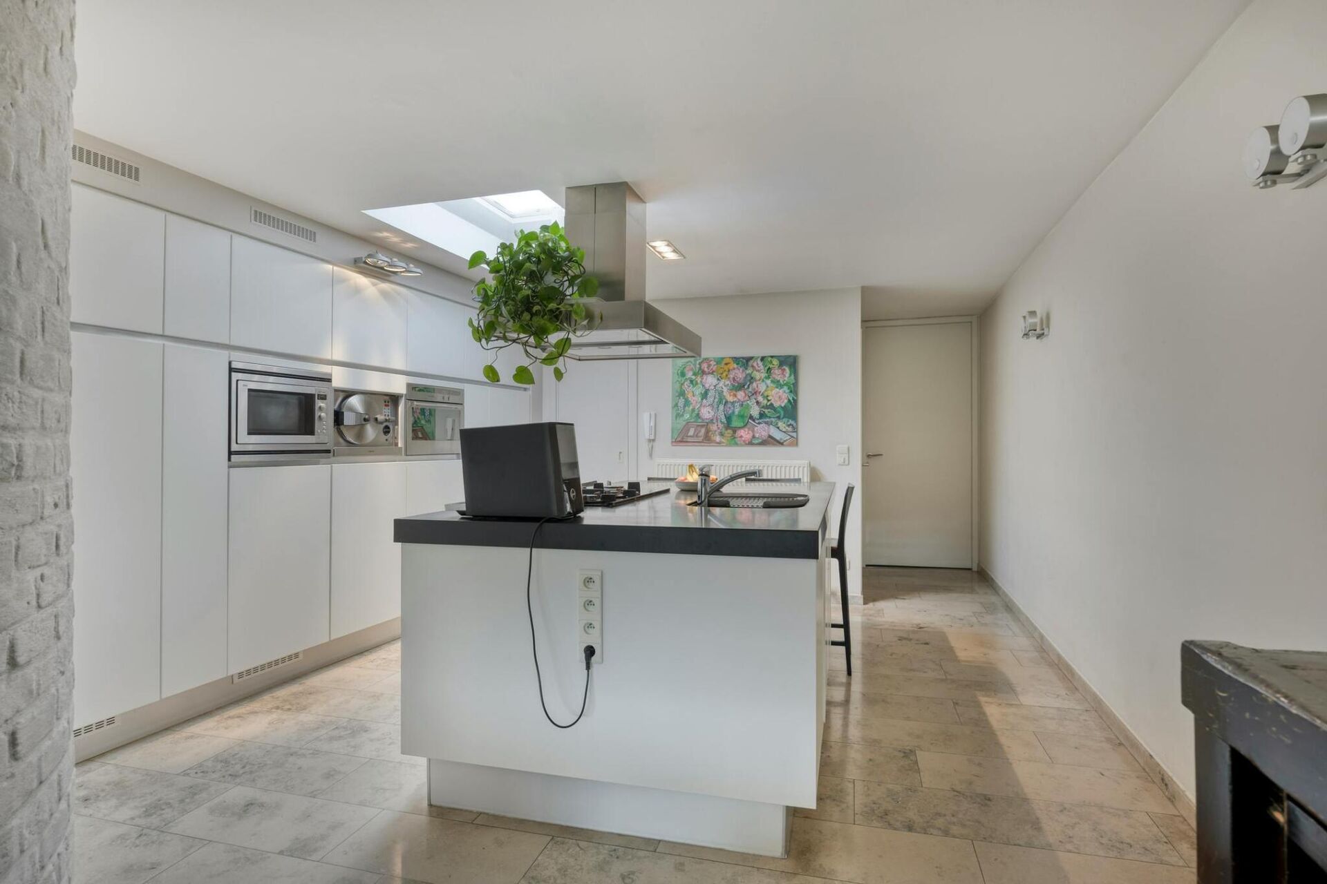 039abd4e-d4ca-44e8-8edb-600403970b1c