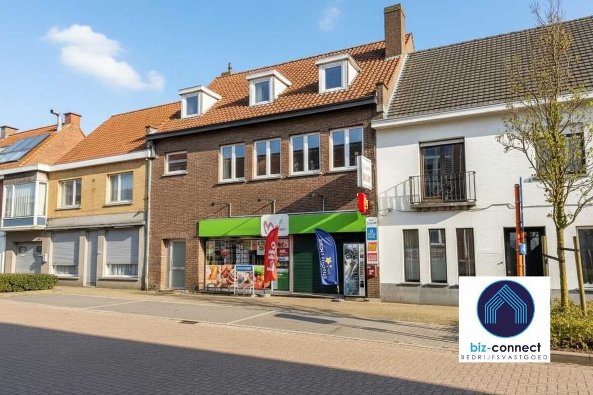frontfoto met logo