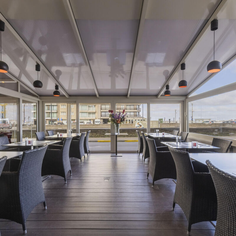 Logo - Heldenplein 19, 8301 Knokke-Heist-0001