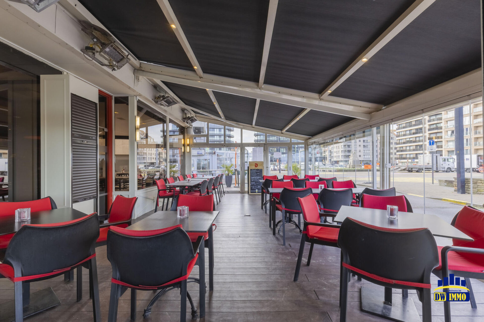 Logo - Heldenplein 19, 8301 Knokke-Heist-0002