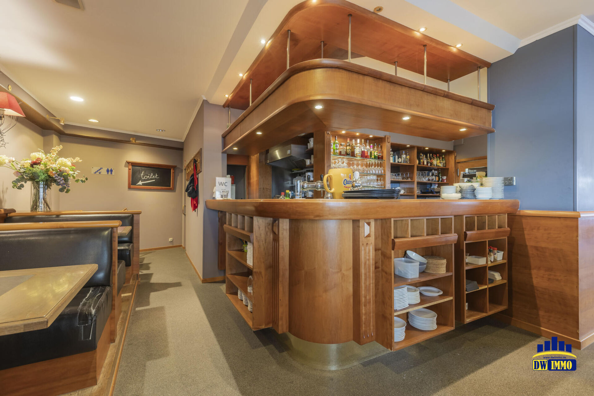 Logo - Heldenplein 19, 8301 Knokke-Heist-0007