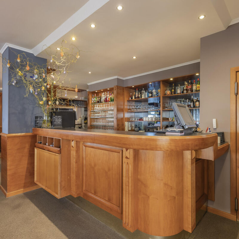 Logo - Heldenplein 19, 8301 Knokke-Heist-0011
