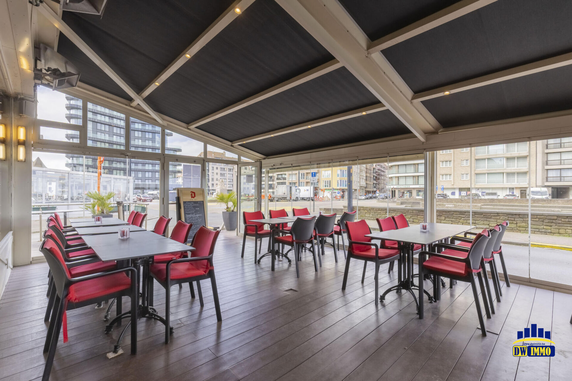 Logo - Heldenplein 19, 8301 Knokke-Heist-0014