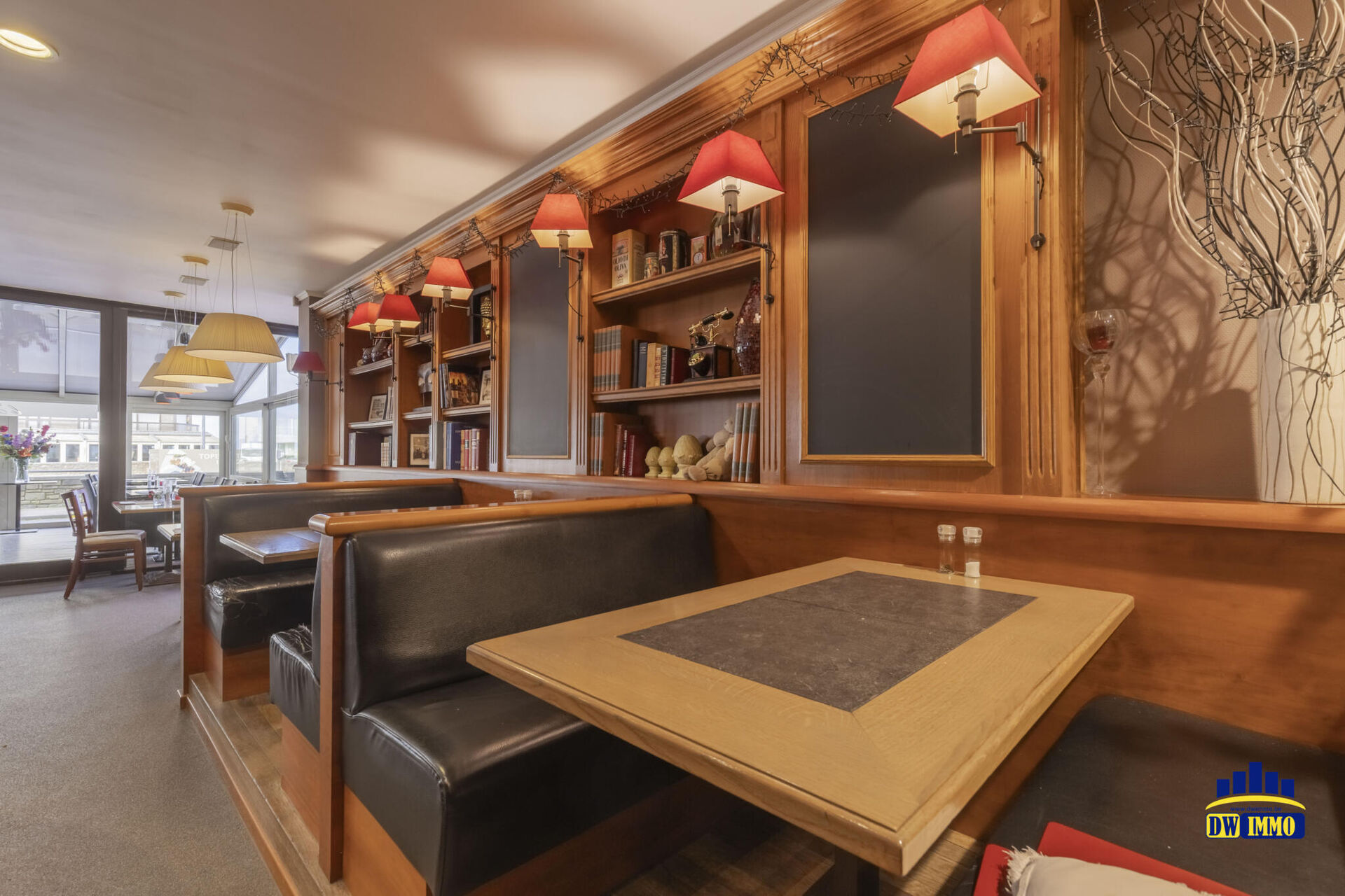 Logo - Heldenplein 19, 8301 Knokke-Heist-0016