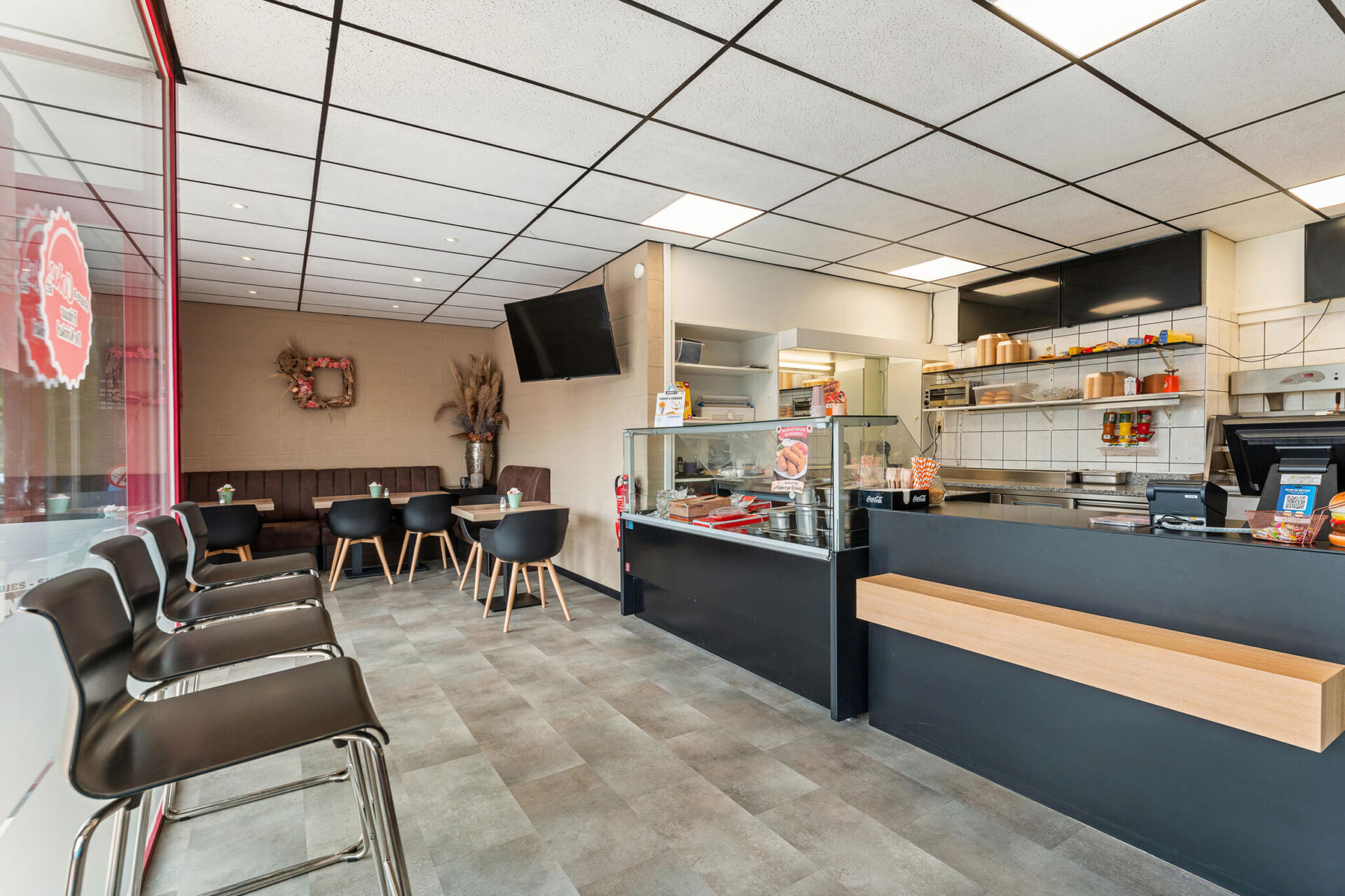 paenhuisstraat 10--3770 riemst-handelszaak-3