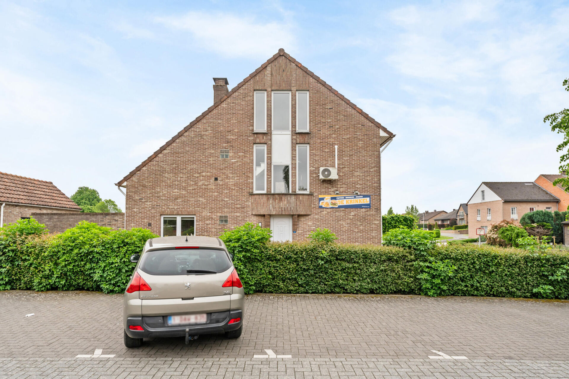 paenhuisstraat 10--3770 riemst-4