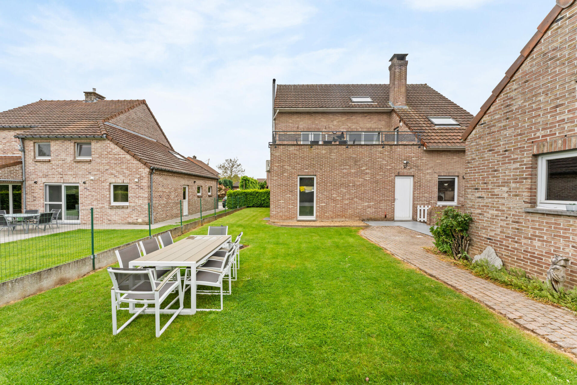 paenhuisstraat 10--3770 riemst-7