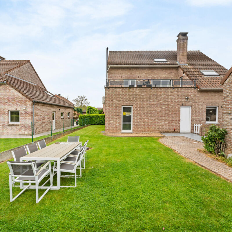 paenhuisstraat 10--3770 riemst-7