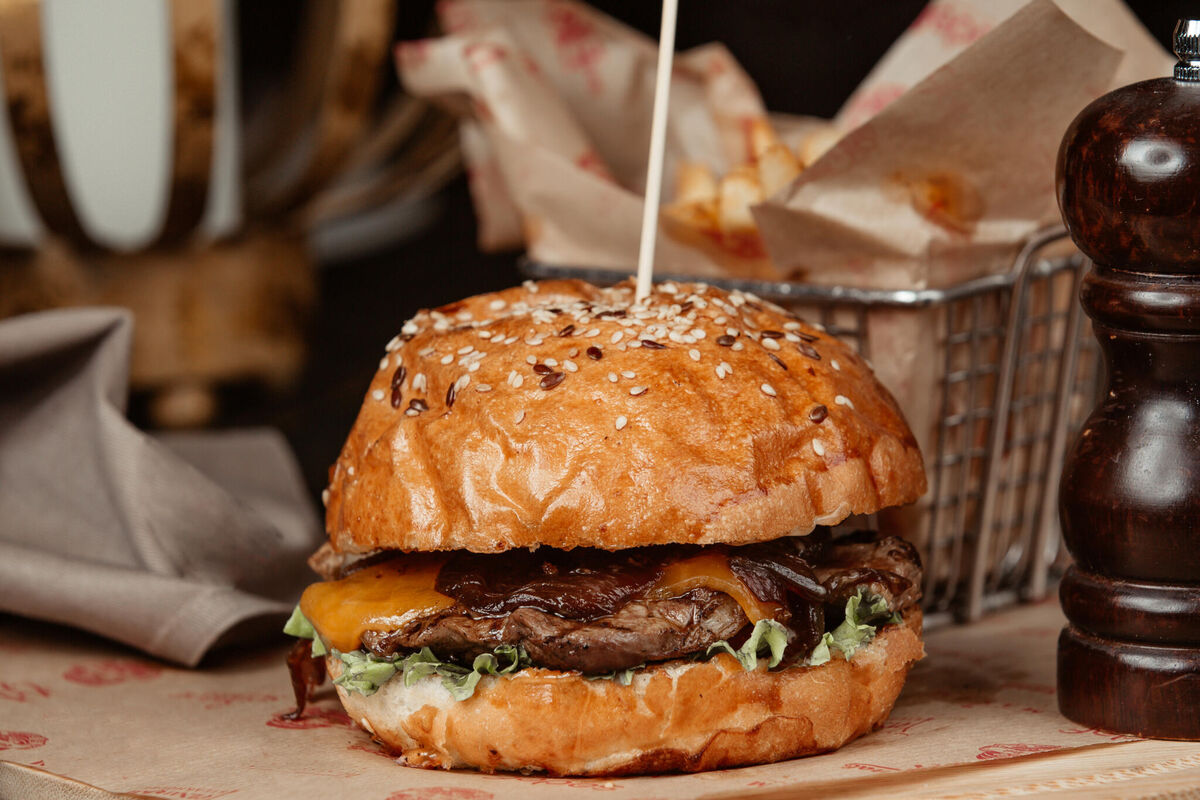 beef-burger-with-cheddar-lettuces-onion