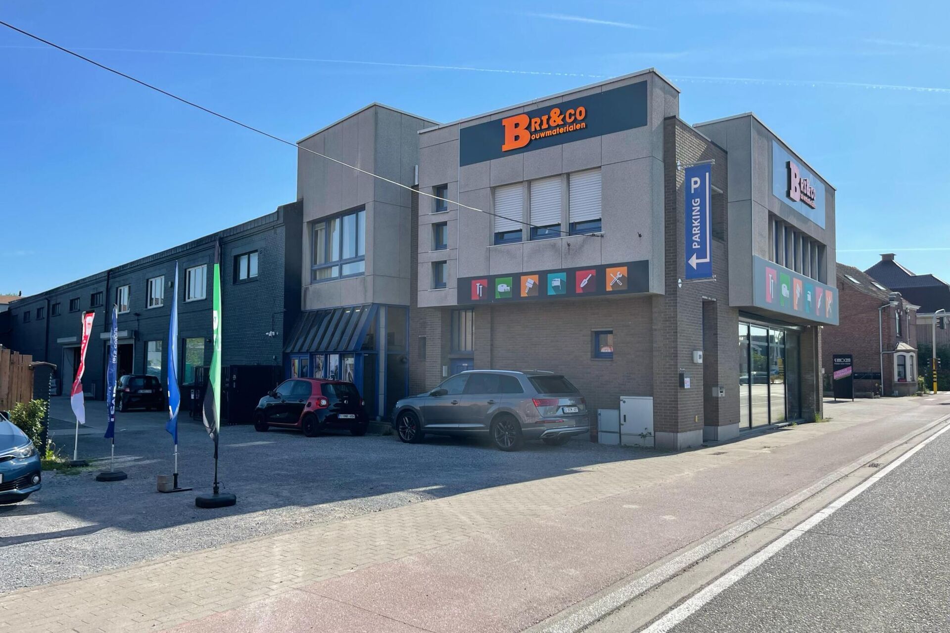 BRI&CO FACADE 4