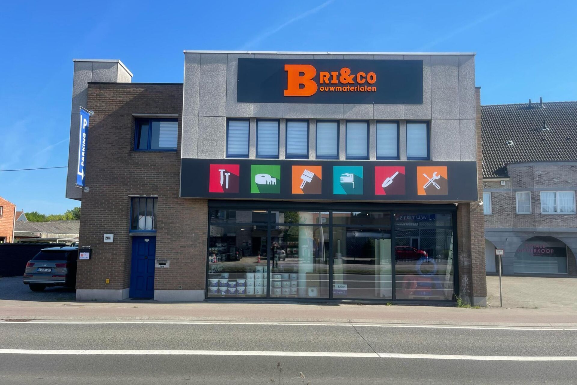 BRI&CO FACADE