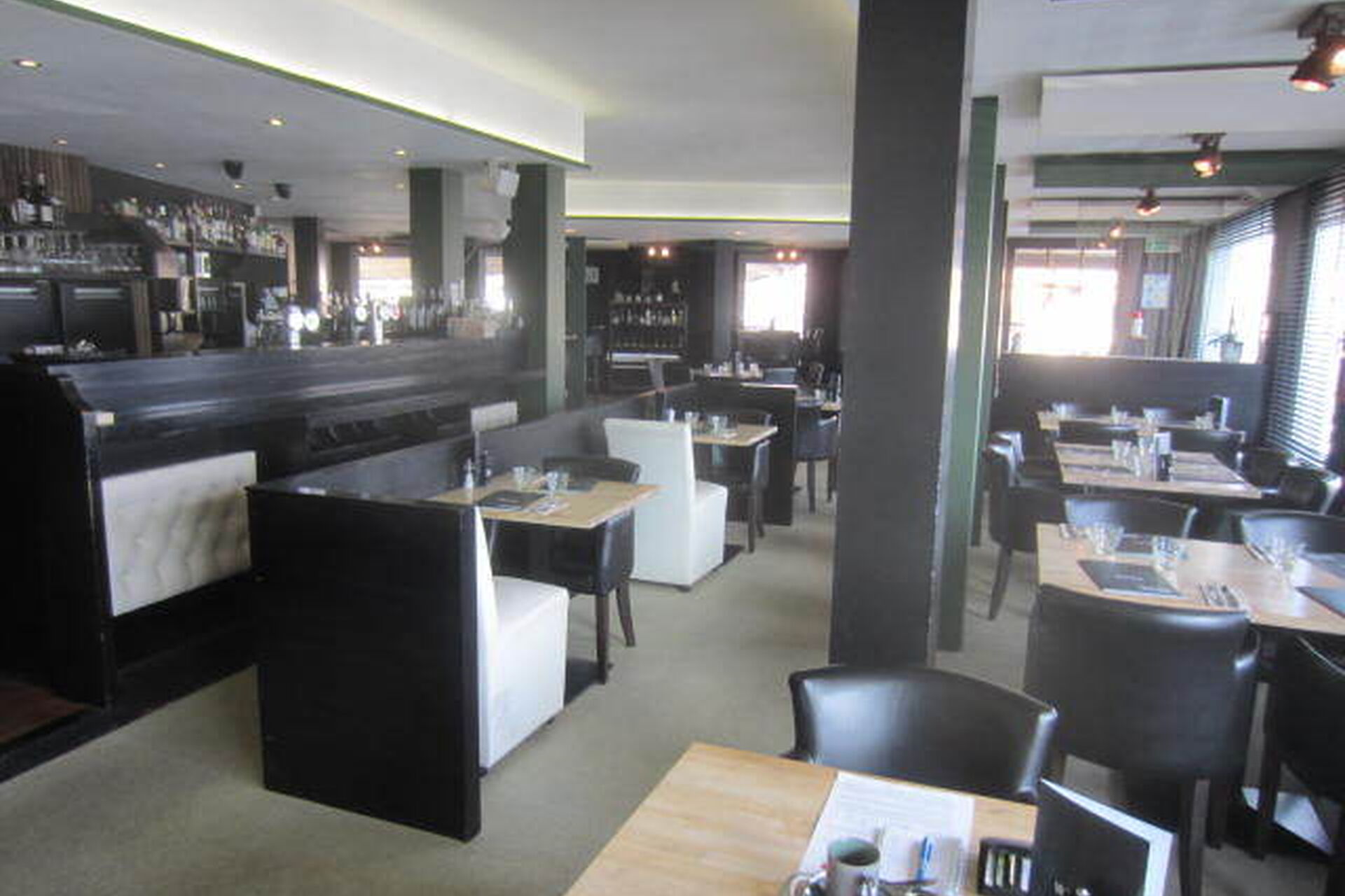 1b97d0102b61fcf2af2bbbc941071353