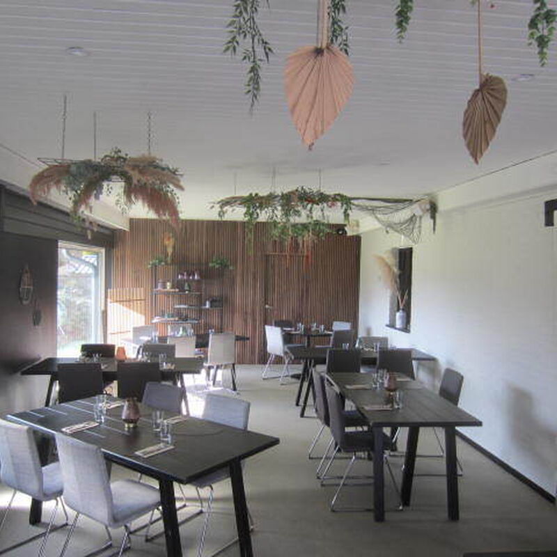 9222000702c64b9bad038efdb61368af