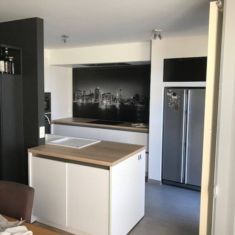 97b3a6c03f46532e2aee0deb0743048d