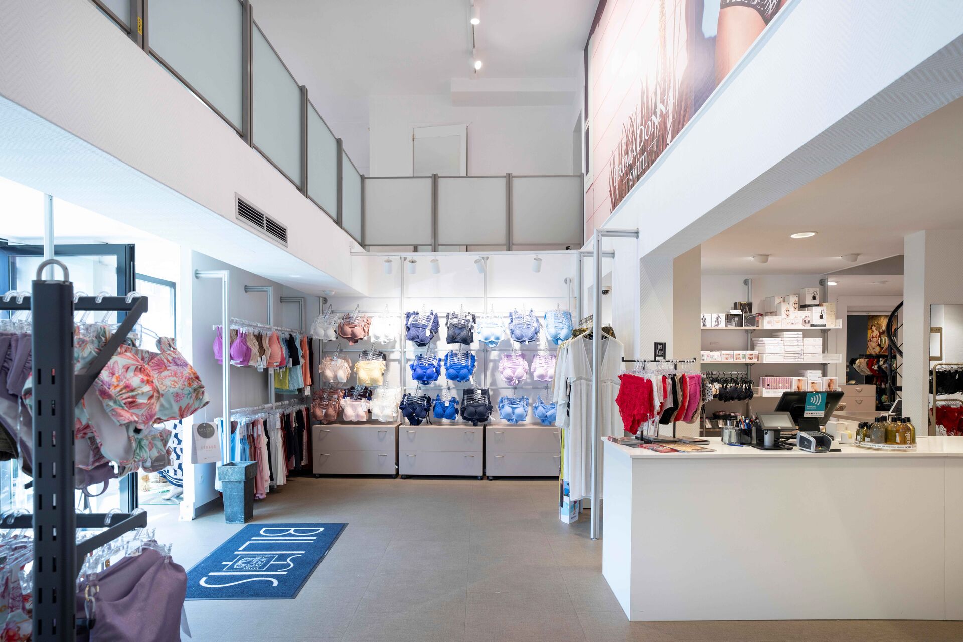 8584c7aad2540e4e17899fea272c7f80